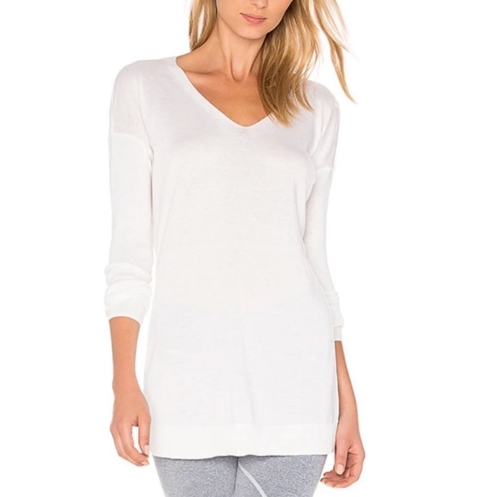Vimmia Shavasana Reversible White Sweater